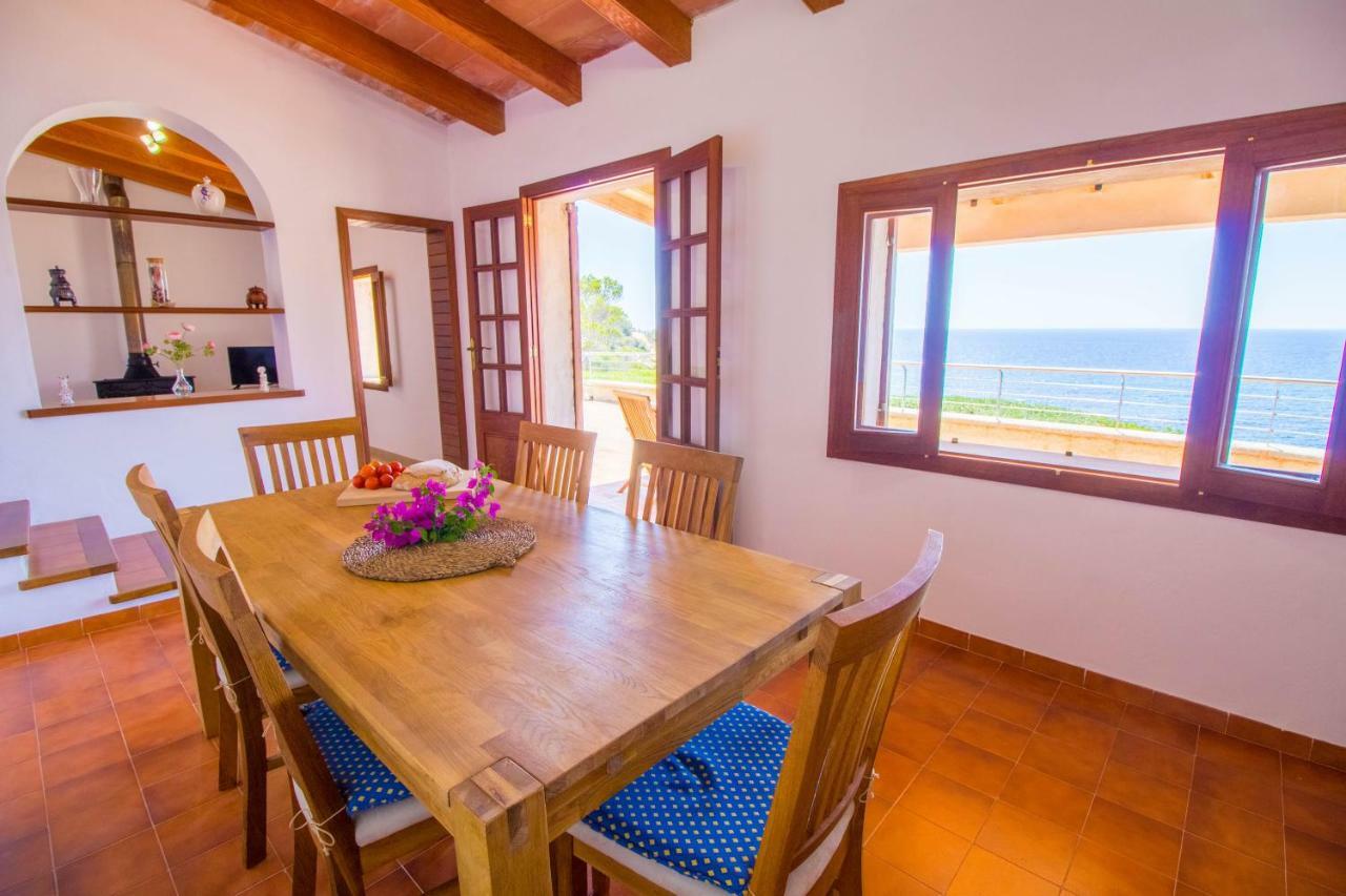 Beautiful Private Villa On The Sea Santanyi Exterior photo